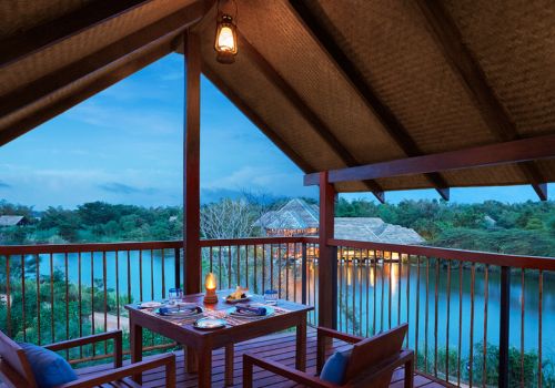 Tree House Dining