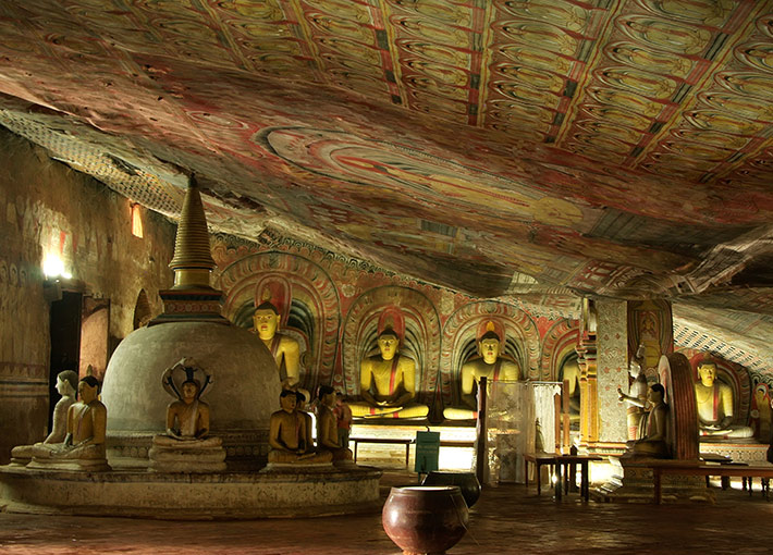 Dambulla Cave Temple