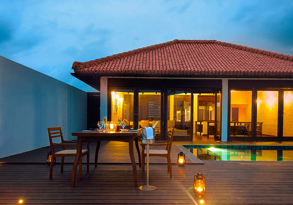 Pool Deck Dining