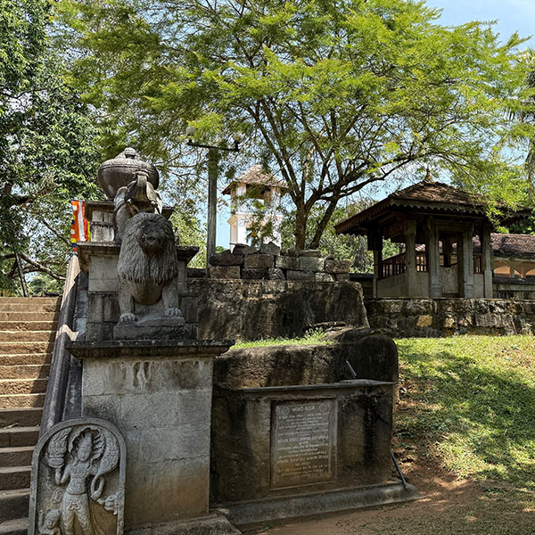 Dambadeniya