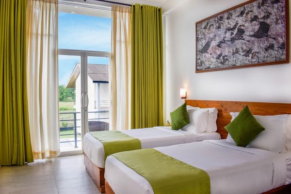 Deluxe Room (Twin)