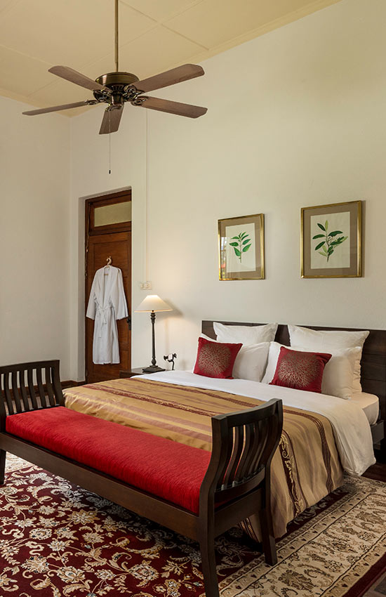 Where Elegance Meets Traditional Hospitality 