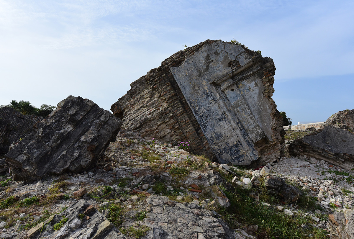 ruins at the fort