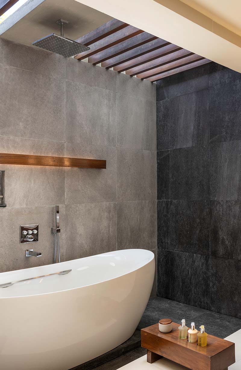 The Saman Villa Suite