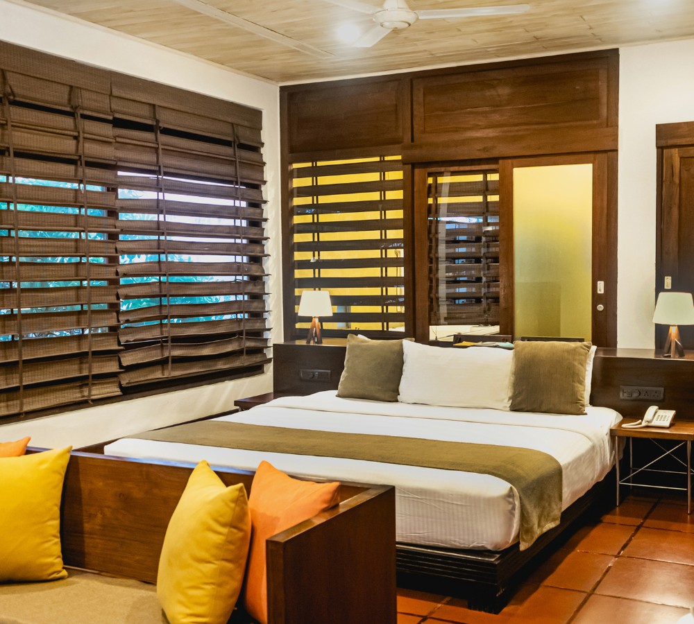 Master Suite with Private Pool